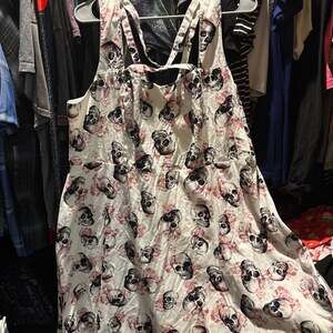 Torrid White Dress Skulls Roses Halloween Sz 20 Cotton Spooky Floral
